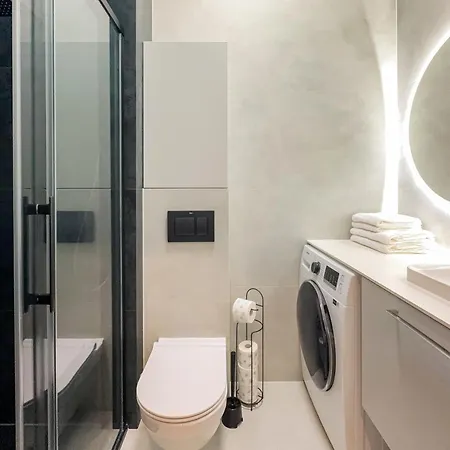 Ans Hanza Tower No 410 - Swimming Pool, Sauna, Jacuzzi, Viewing Terrace דירה שצ'צ'ין