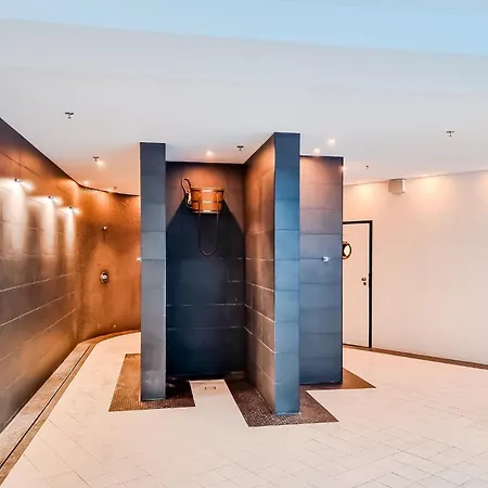 Ans Hanza Tower No 410 - Swimming Pool, Sauna, Jacuzzi, Viewing Terrace דירה