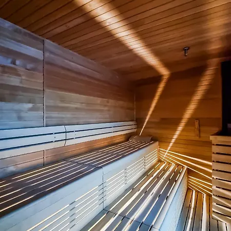 شقة Ans Hanza Tower No 410 - Swimming Pool, Sauna, Jacuzzi, Viewing Terrace شتشيتسين