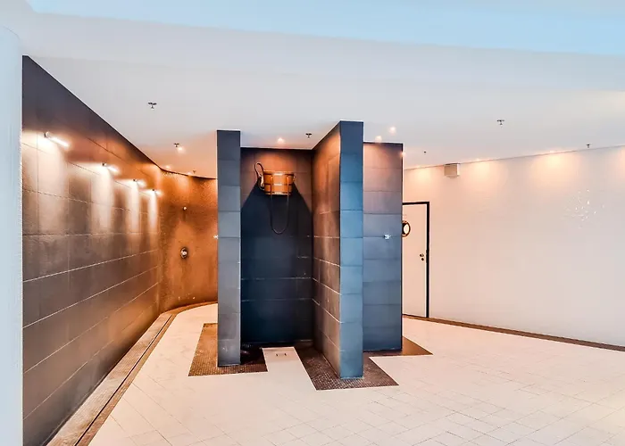 Ans Hanza Tower No 410 - Swimming Pool, Sauna, Jacuzzi, Viewing Terrace Apartamento